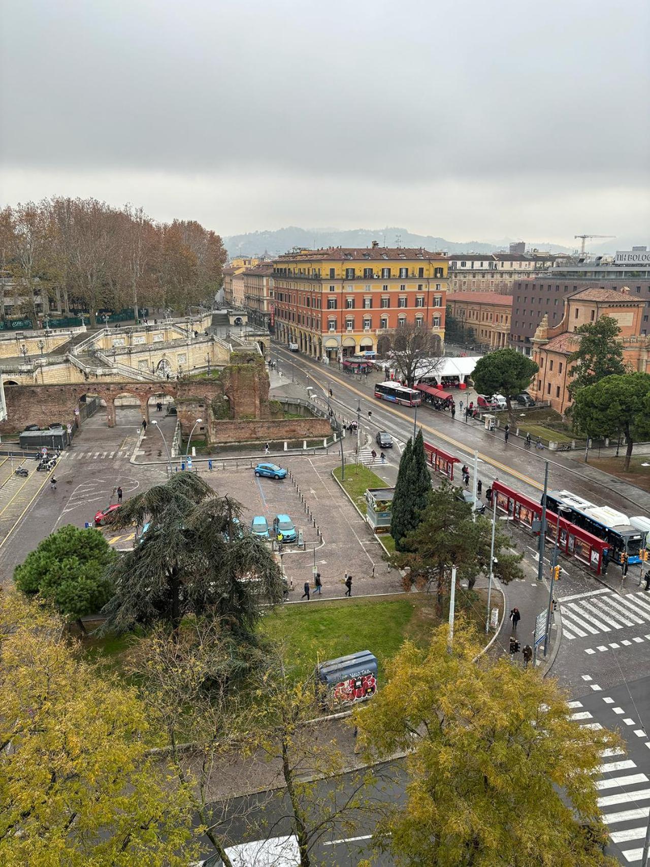 Central Station Suite Bologna Exteriör bild